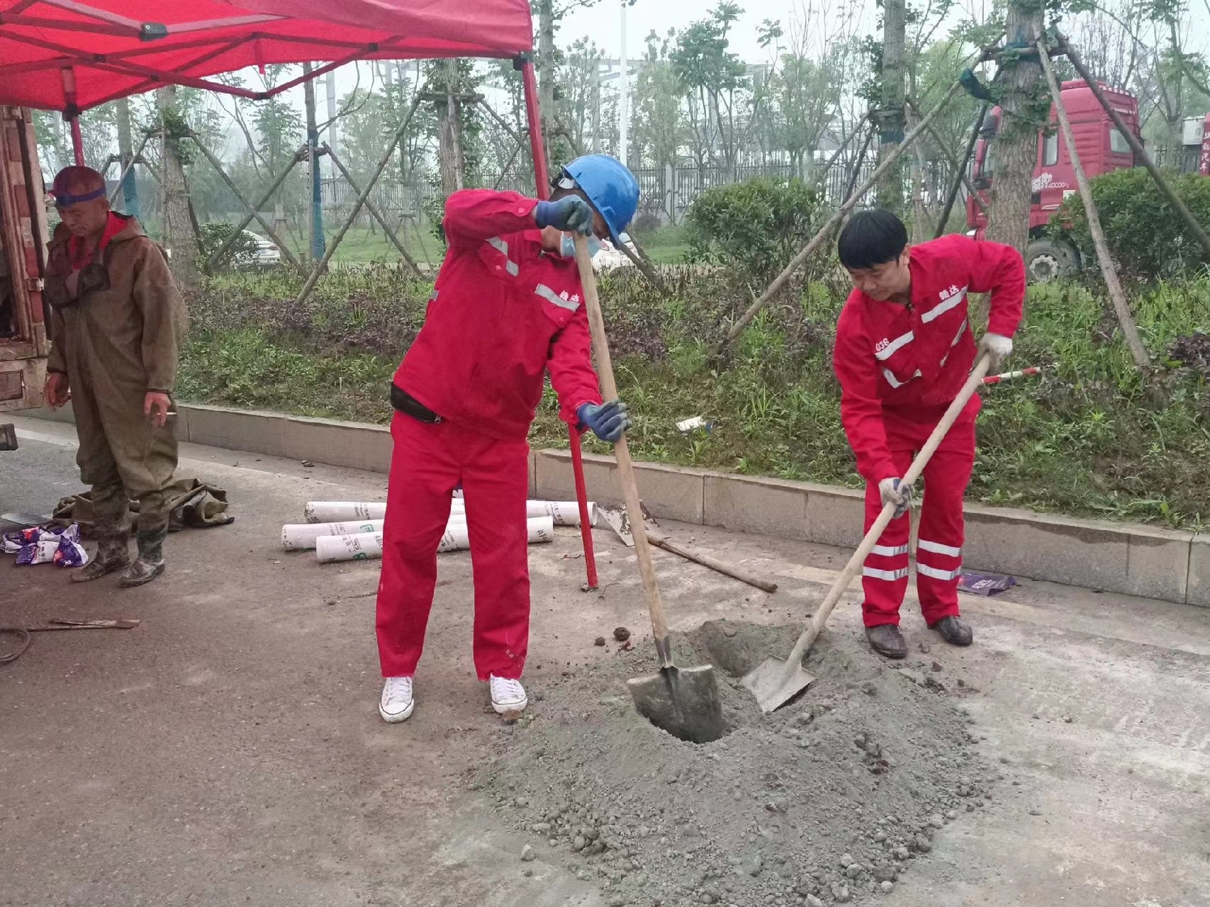 眉山管道疏通哪家好】及时进行市政管道清淤